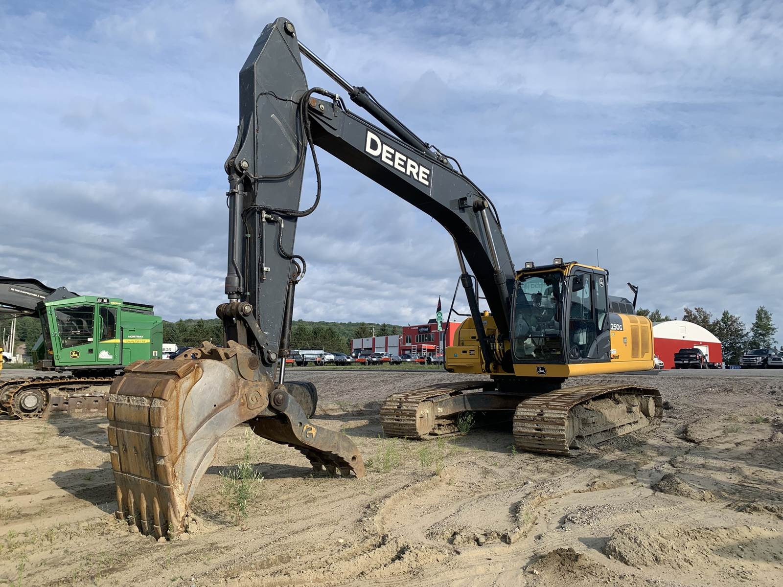 2018 John Deere 250G LC Excavator